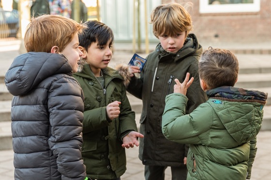 jongens onderhandelen 